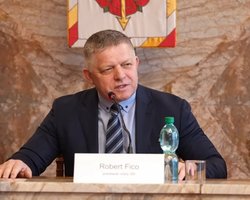 Ціни на нафту залежать від того, виспався Трамп, чи ні: Фіцо розкритикував президента США