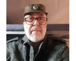 Для армії годиться: в РФ мобілізували сліпого на одне око хірурга з онкологією