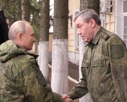 Начальник Генштаба РФ солгал Путину о "прорыве" в Донецкой области, — Билецкий