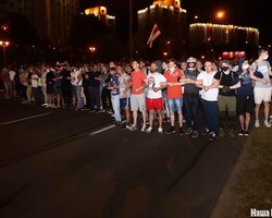 Зеленский призвал Беларусь отказаться от уличного насилия