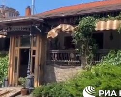 В центре Херсона у здания городской администрации прогремел взрыв: что известно (видео)