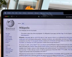 Основа свободного интернета: топ интересных фактов к 25-летию Википедии (видео)