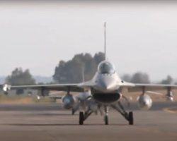 Коридор для "Лютого": винищувачі F-16 долучаються до атак на військові об'єкти РФ (відео)