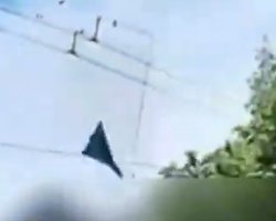 "Шахед" врізався у будинок в Луцьку, гучно в Буковелі та Чернівцях: що відомо атаку РФ (відео)