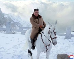 Паника в Пхеньяне. Жители запасаются едой, а над столицей КНДР летают вертолеты, – СМИ