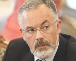 Табачник: В Севастополе слишком много филиалов вузов