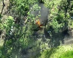 В блиндаже сдетонировал БК: 3 ОШБр показала атаку на позиции россиян в районе Бахмута (видео)