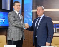 В Днепропетровске снятый с выборов представитель ВО Батьківщина поддержал регионала