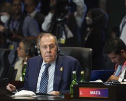 Рассказал о "неонацистах": Лавров прокомментировал слова Зеленского на G20, — Bloomberg