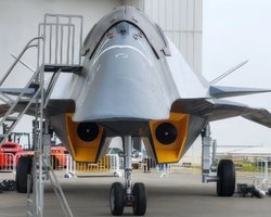 Космический истребитель "Белый император" и ловушка для США: зачем Пекину технологические чудеса