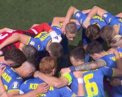 "Хочу, чтобы мне выключили свет": украинцы ответили на проигрыш сборной Украины мемами (фото)