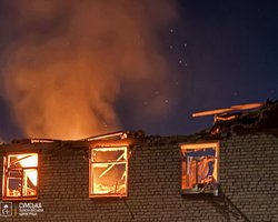 "Є руйнування та пошкодження": росіяни атакували "шахедами" навчальний заклад в Сумах (відео)