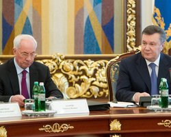 Треть украинцев довольны существующими политическими лидерами - опрос