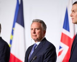 Ляпас Путіну: як і чому перемовини у Парижі обнулили виграшні позиції Кремля