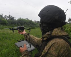 "Максимально экономят": ВС РФ под Бахмутом начали применять БПЛА вместо артснарядов (видео)