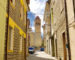 Сардинія чекає розчарованих виборами у США: американцям пропонують будинки за долар