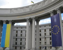 МИД: Украина не собирается вмешиваться в ситуацию в Ливии