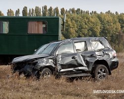 Нардеп от КПУ сломал ногу в ДТП