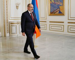 Пашиняна вновь выдвинули на пост премьер-министра Армении