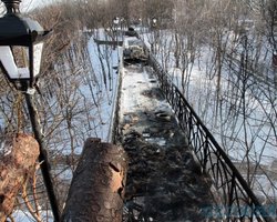 Община Коломыи решила отремонтировать "Мост влюбленных" в Киеве