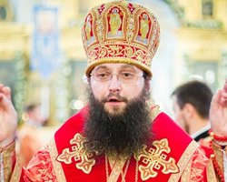 УПЦ МП предлагает отлучить от церкви Вселенского патриарха