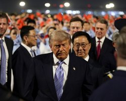 Зеленский надеется, что поговорят и о войне в Украине: что Трамп будет обсуждать в Китае