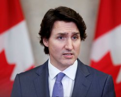 РФ использует Крым как военный лагерь, поэтому Канада вводит новые санкции, - Трюдо (видео)