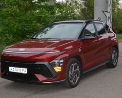 Футуристический и экономичный: тест-драйв нового кроссовера Hyundai Kona Hybrid