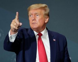 "Не удивлюсь": утечку документов Пентагона мог организовать Байден, — Трамп