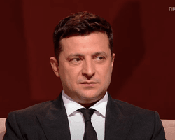 "Украина начала превращаться в гуманитарную страну", — Зеленский о результатах ВНО по математике