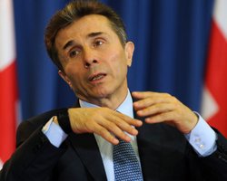 Грузия должна была стать "вторым фронтом": теневой лидер страны обвинил Запад в войне в Украине