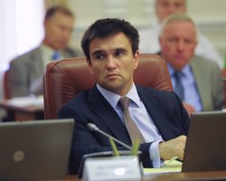 Дата вывода иностранных войск с Донбасса еще не определена, - Климкин