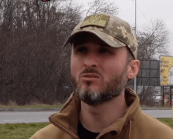 "В 93 квартале": Ласточкин показался в военной форме и рассказал, где служит (видео)