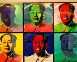 В Китае запретили показывать уорхоловские портреты Мао Цзэдуна