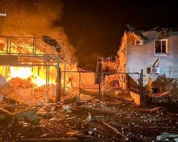 Будинки знищені вщент: росіяни вдарили КАБом по селу на Сумщині