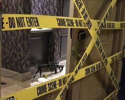 СМИ показали арсенал оружия в номере стрелка из Лас-Вегаса