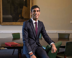 "Объединим страну": экс-глава Минфина Риши Сунак намерен стать премьером Великобритании