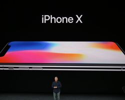 Apple представила новые iPhone