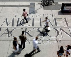 Мэр Лос-Анджелеса назвал дату похорон Майкла Джексона