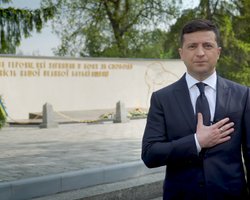 Зеленский: Мы помним все ужасы Второй мировой войны и не делаем из нее культа