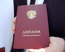 Нет подписи - нет диплома: в РФ студентам на выпускном будут вручать повестки, — росСМИ