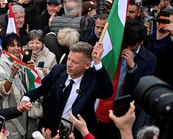 Петер Мадяр хоче "повернути велич" Австро-Угорської імперії та відновити відносини з ЄС