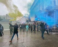 Протестующие ФОПы выдвинули требования и начали марш по центру Киева