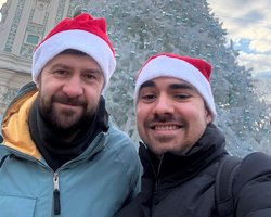 Верховный суд впервые в Украине признал брак между двумя мужчинами: подробности