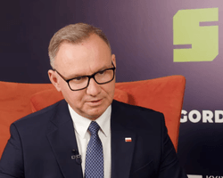 "Він був готовий віддати своє життя": Дуда розповів, як Зеленський зустрів вторгнення РФ