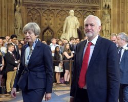 Тереза Мэй готова к переговорам с лидером оппозиции Джереми Корбином