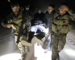 Новые землетрясения в Турции: в МВД рассказали о первых жертвах (фото, видео)