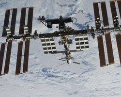 NASA срочно возвращает астронавтов с орбиты: названа дата, что произошло (фото)