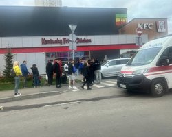 Пьяный глава РГА въехал в толпу в Броварах: Майбоженко арестовали и уволят (фото, видео)