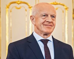 Украина и Словакия разработают систему торговли зерном, чтобы снять запрет, — словацкий министр